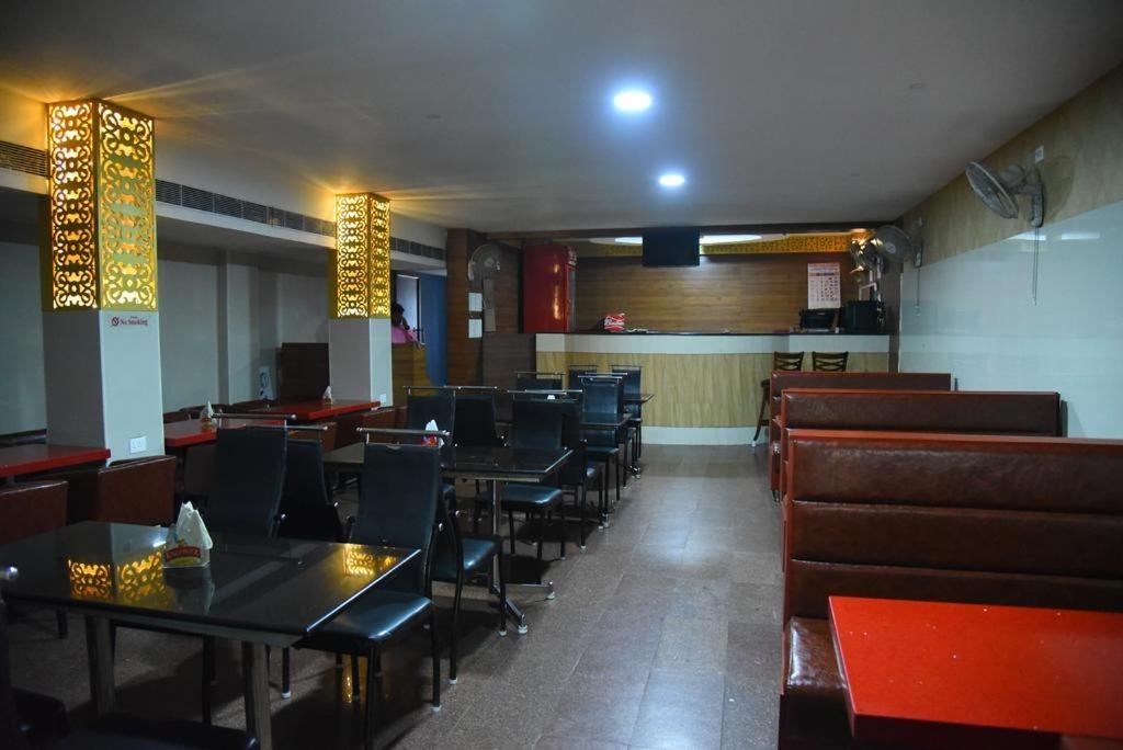 Hotel King Park Pondicherry Eksteriør bilde