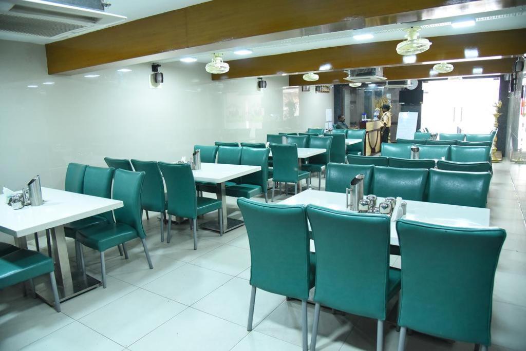 Hotel King Park Pondicherry Eksteriør bilde