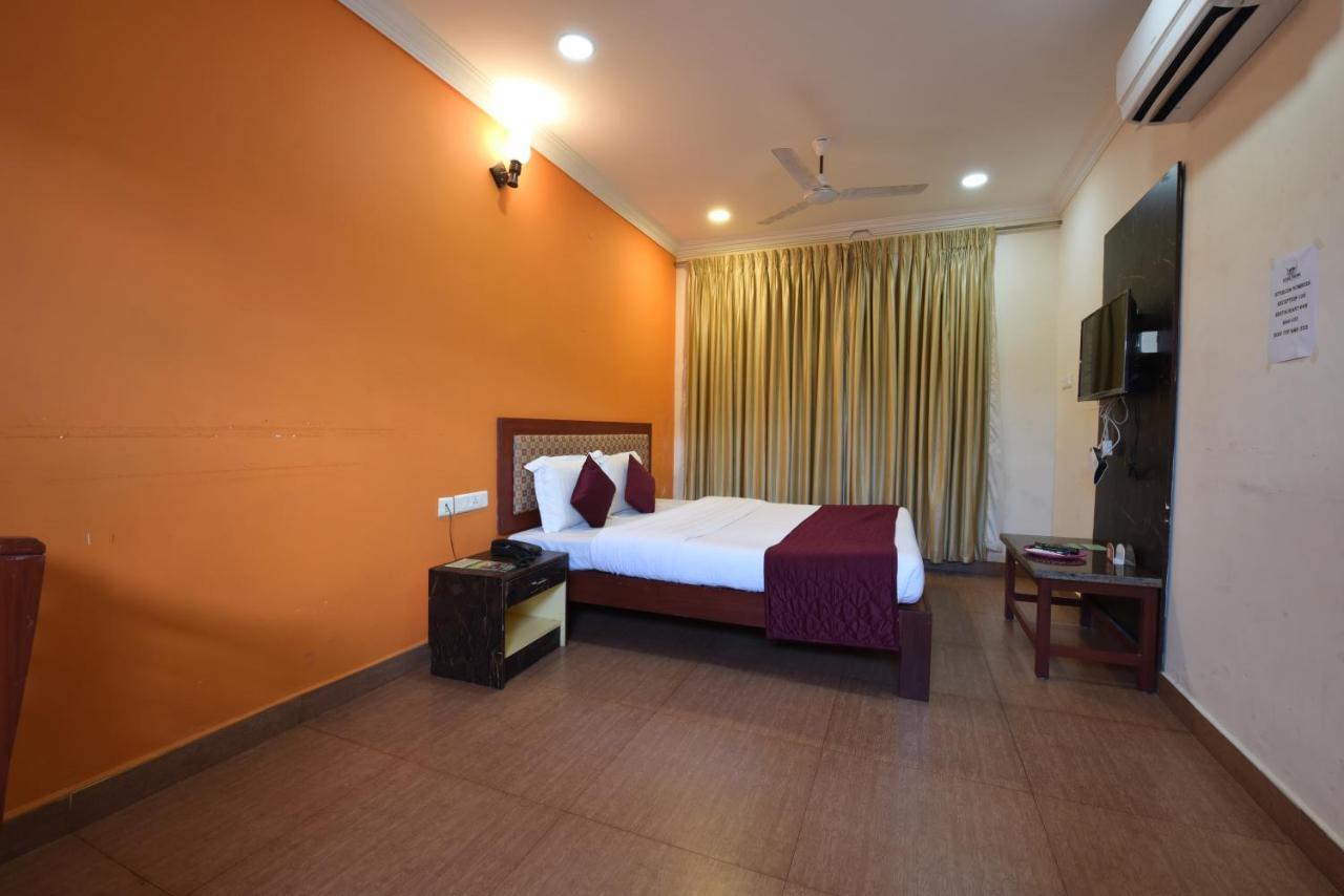 Hotel King Park Pondicherry Eksteriør bilde
