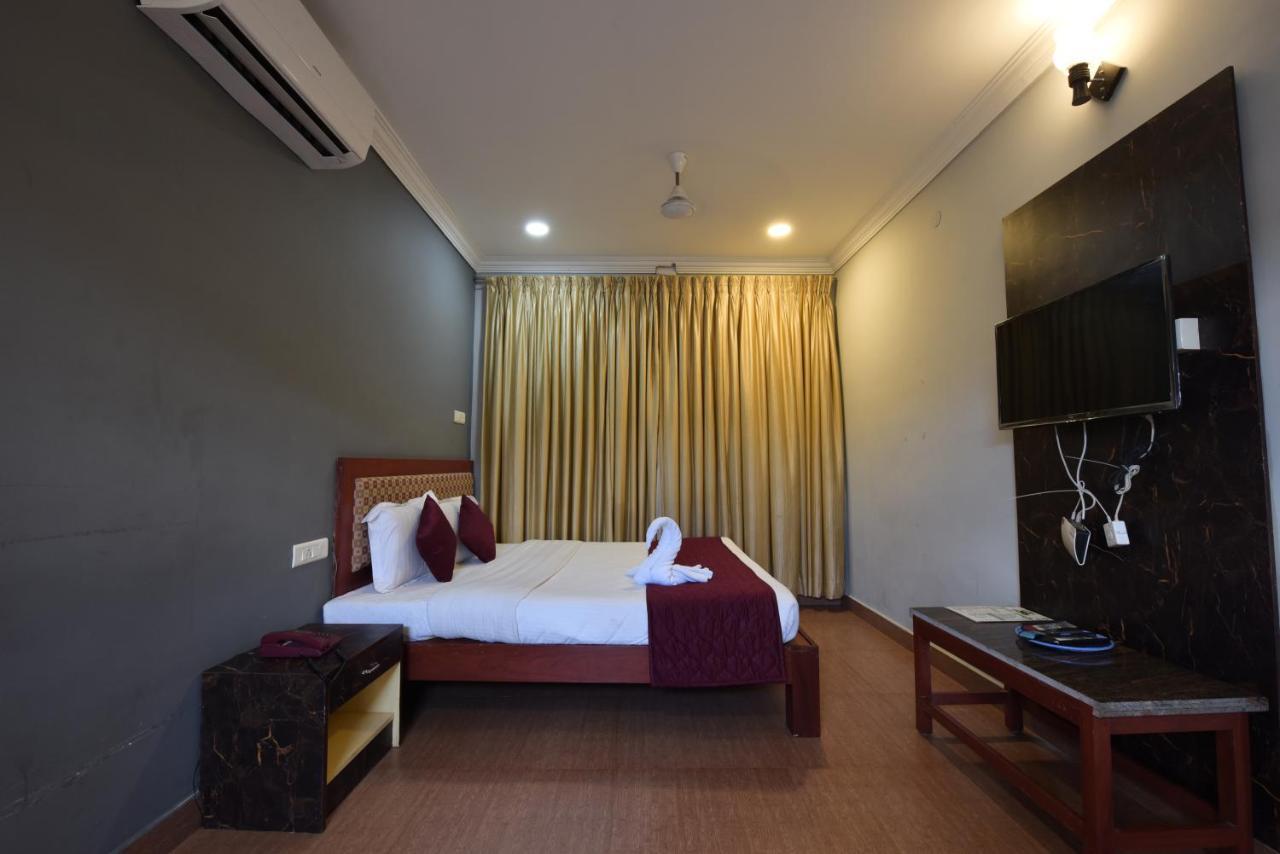Hotel King Park Pondicherry Eksteriør bilde