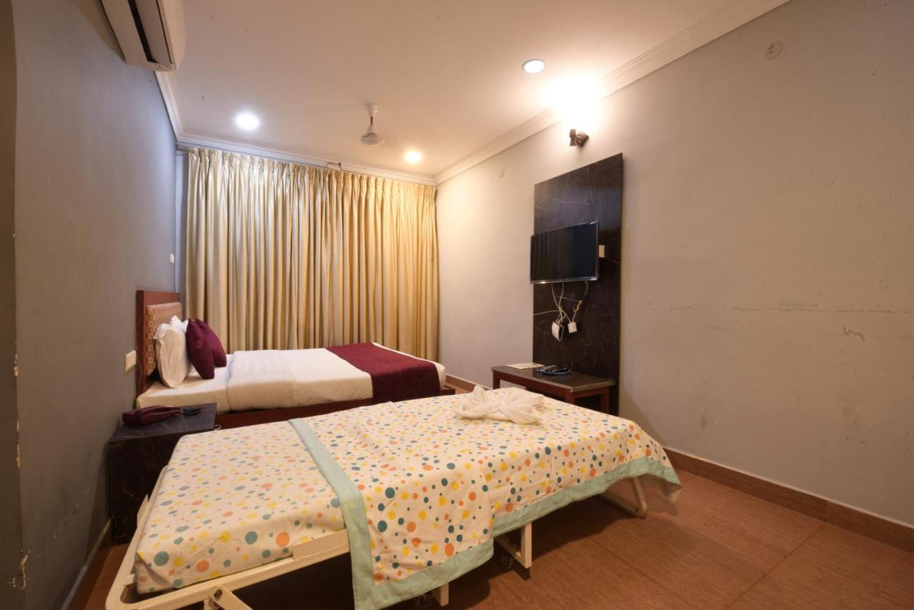 Hotel King Park Pondicherry Eksteriør bilde