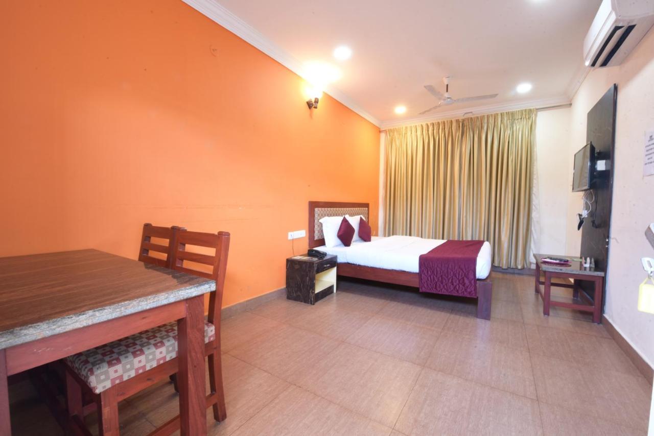 Hotel King Park Pondicherry Eksteriør bilde