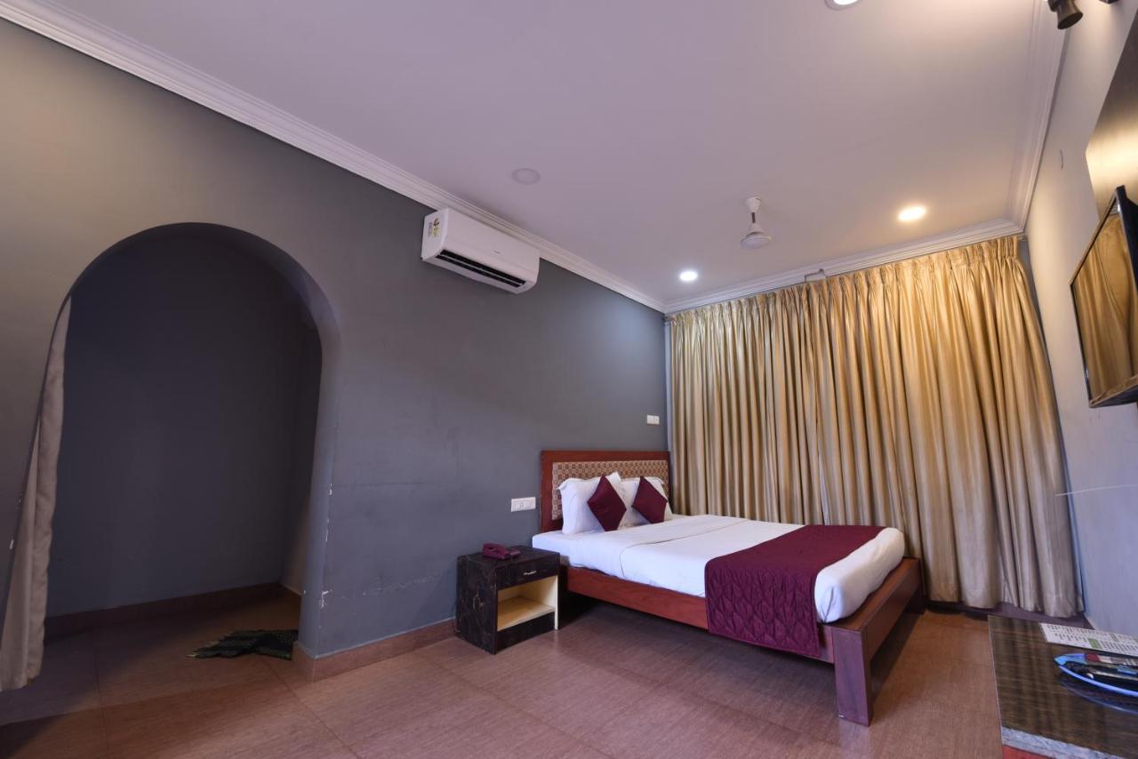 Hotel King Park Pondicherry Eksteriør bilde