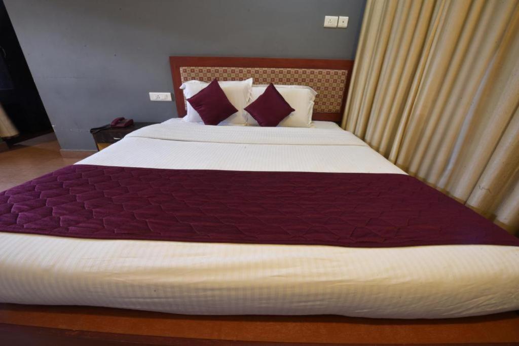Hotel King Park Pondicherry Eksteriør bilde