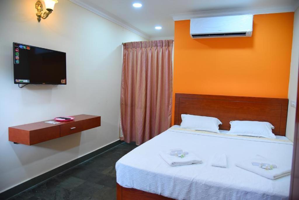 Hotel King Park Pondicherry Eksteriør bilde